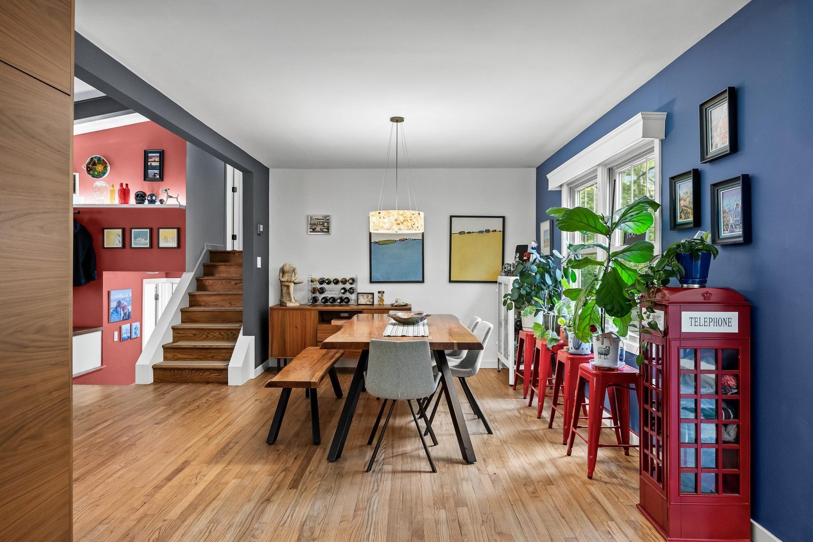 Open dining staircase, Medford NJ