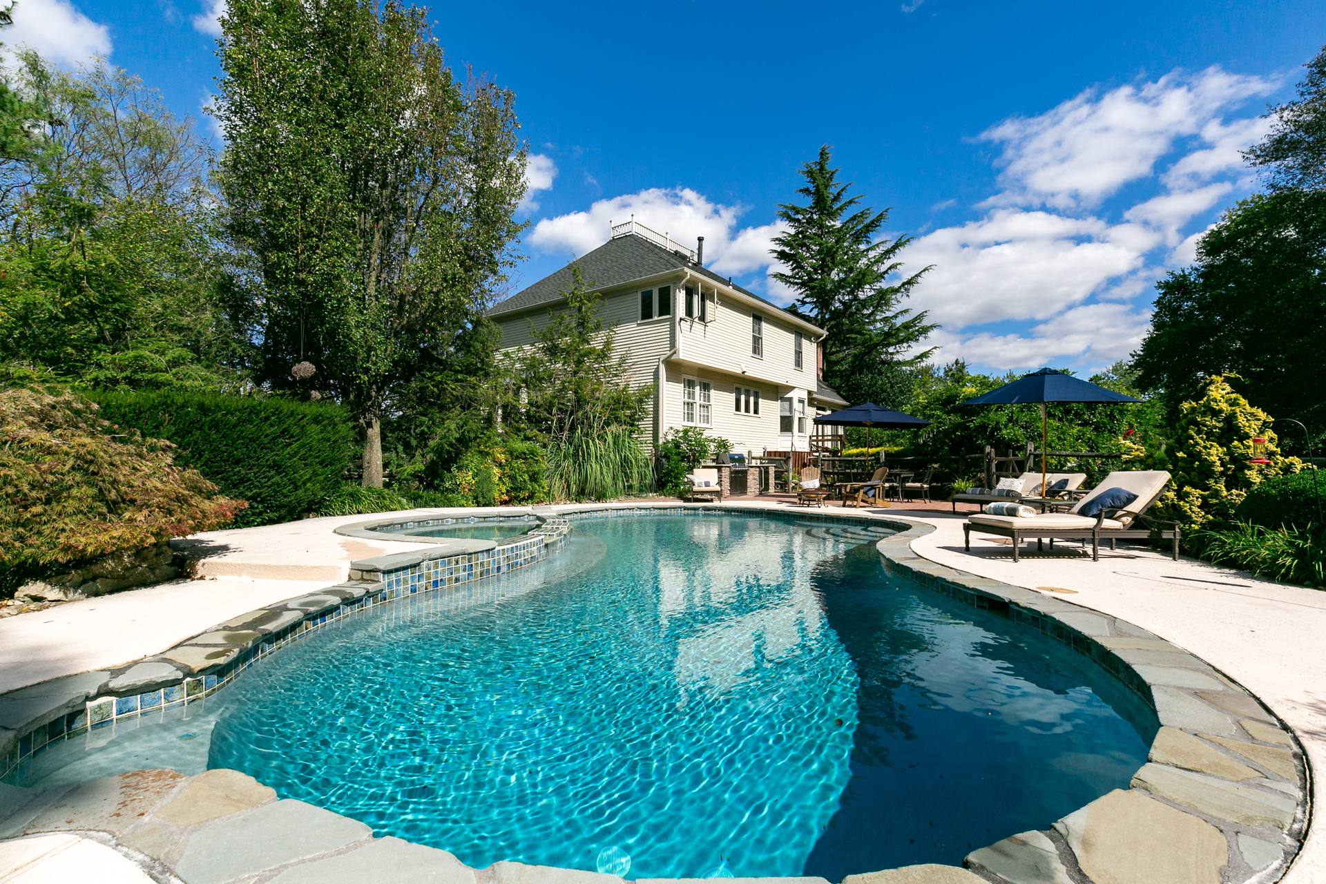 Real estate photography in Mount Laurel, NJ